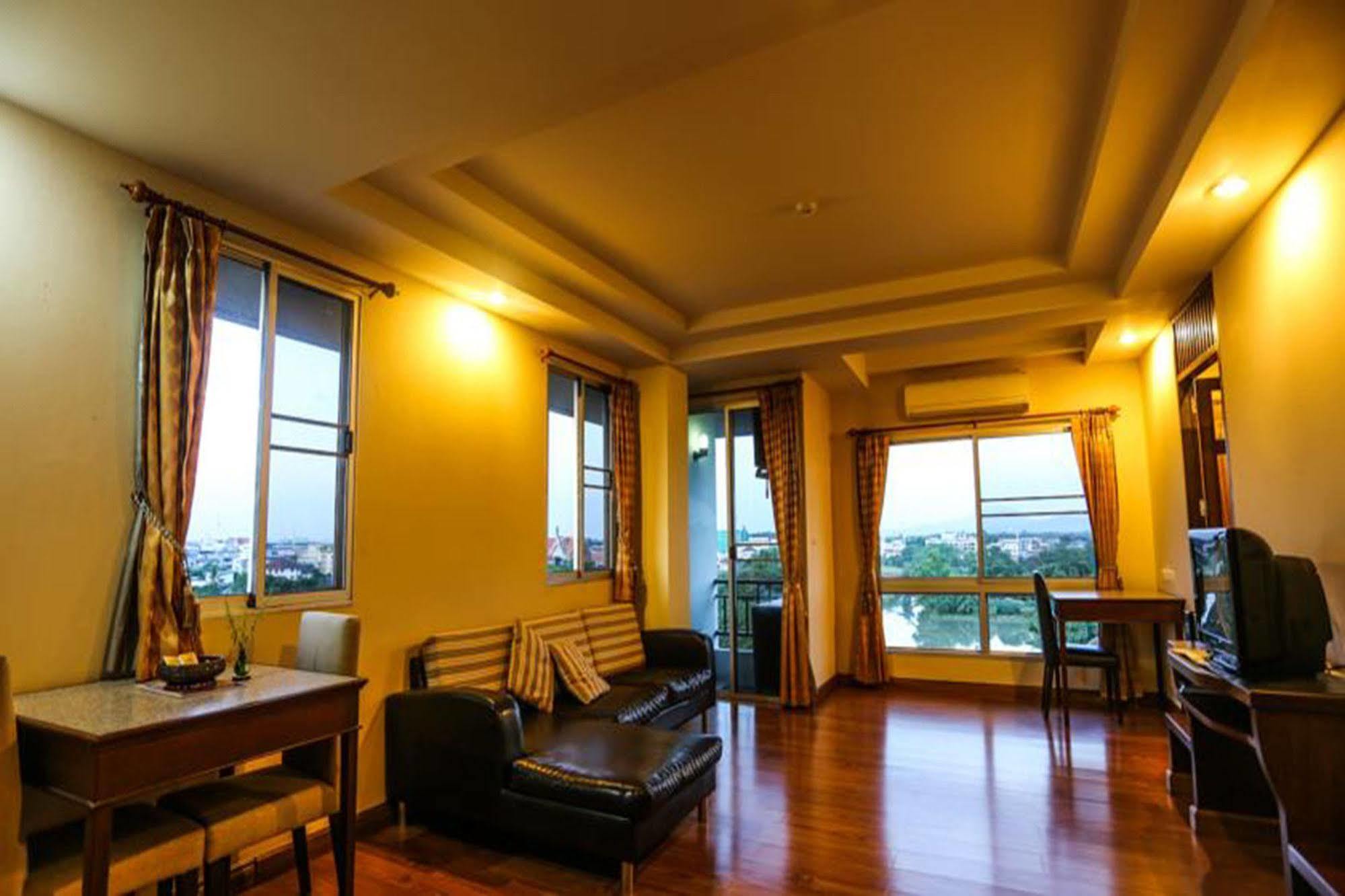 Madina Rayong Hotel Ngoại thất bức ảnh
