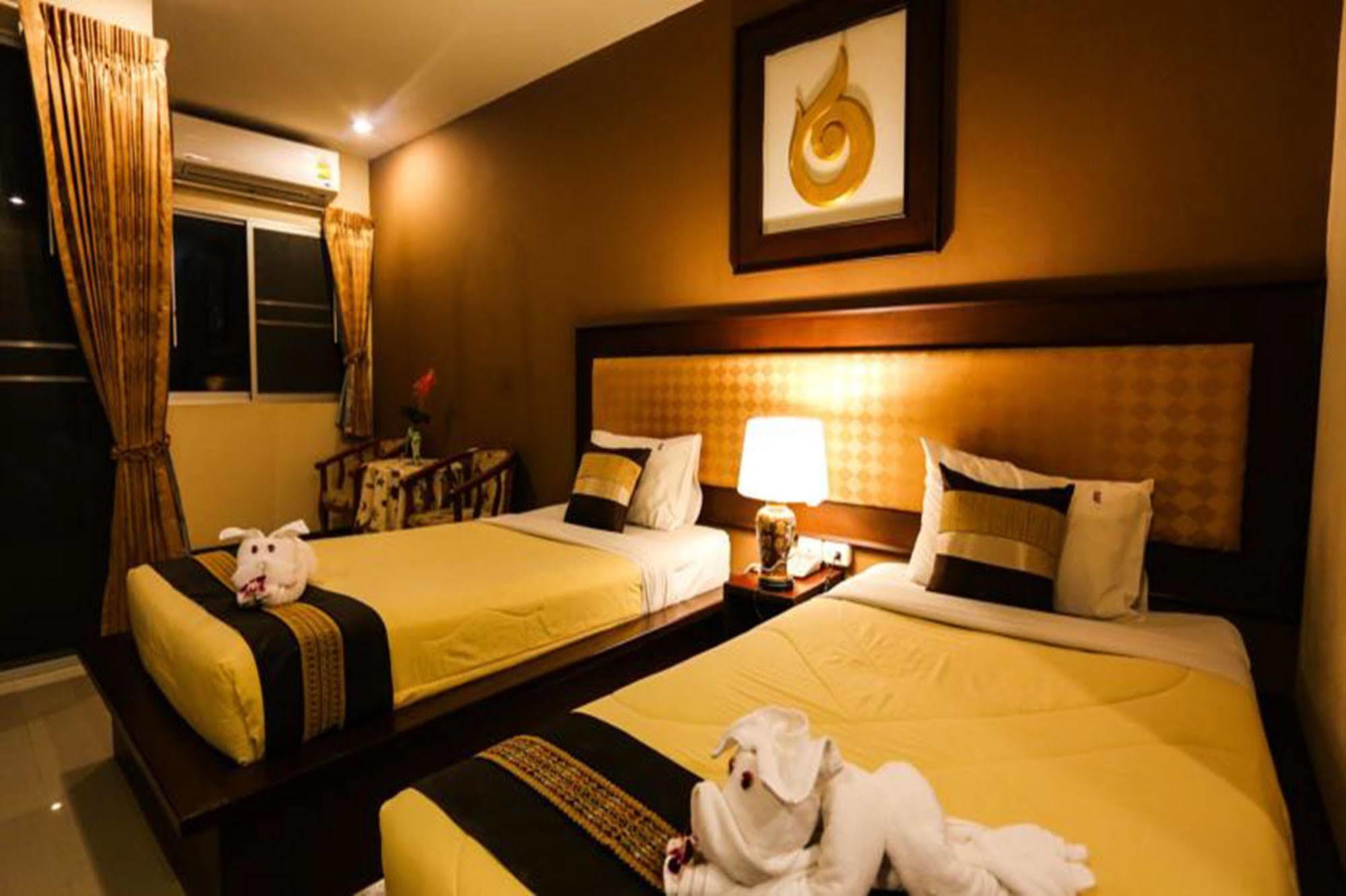 Madina Rayong Hotel Ngoại thất bức ảnh